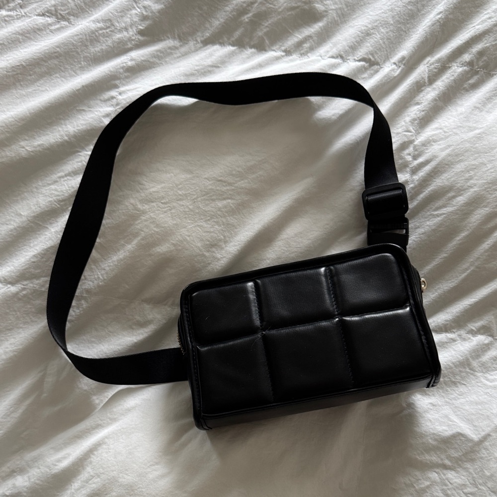 Black Quilted Crossbody Purse